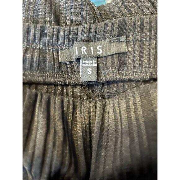 Iris Basic Women's Size Small Black Wide Leg Palazzo Pants Silky Knit NWT - Picture 3 of 8